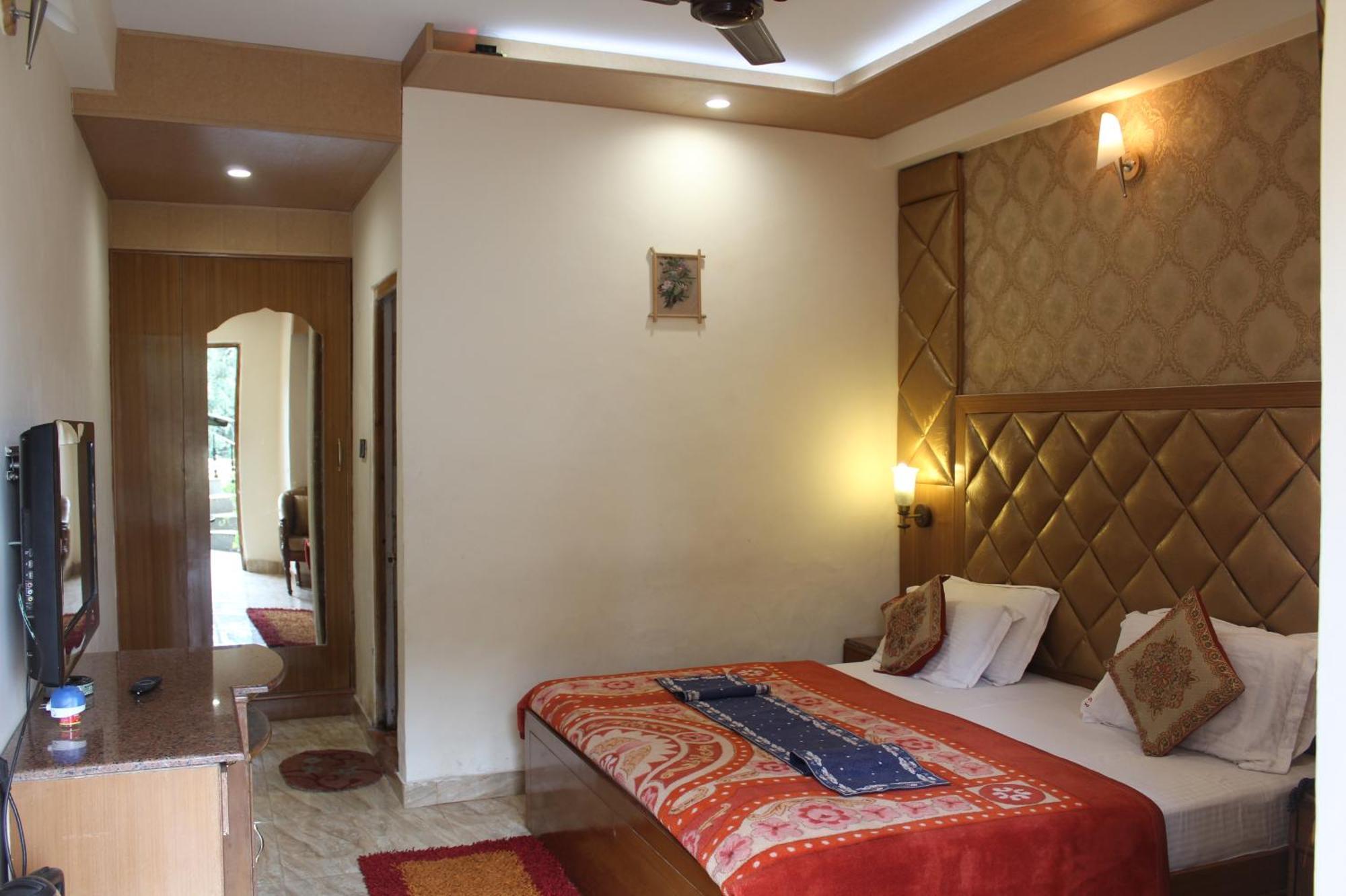 Sagrika Resort Далхаузи Экстерьер фото
