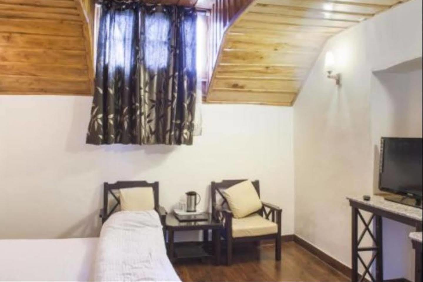 Sagrika Resort Далхаузи Экстерьер фото